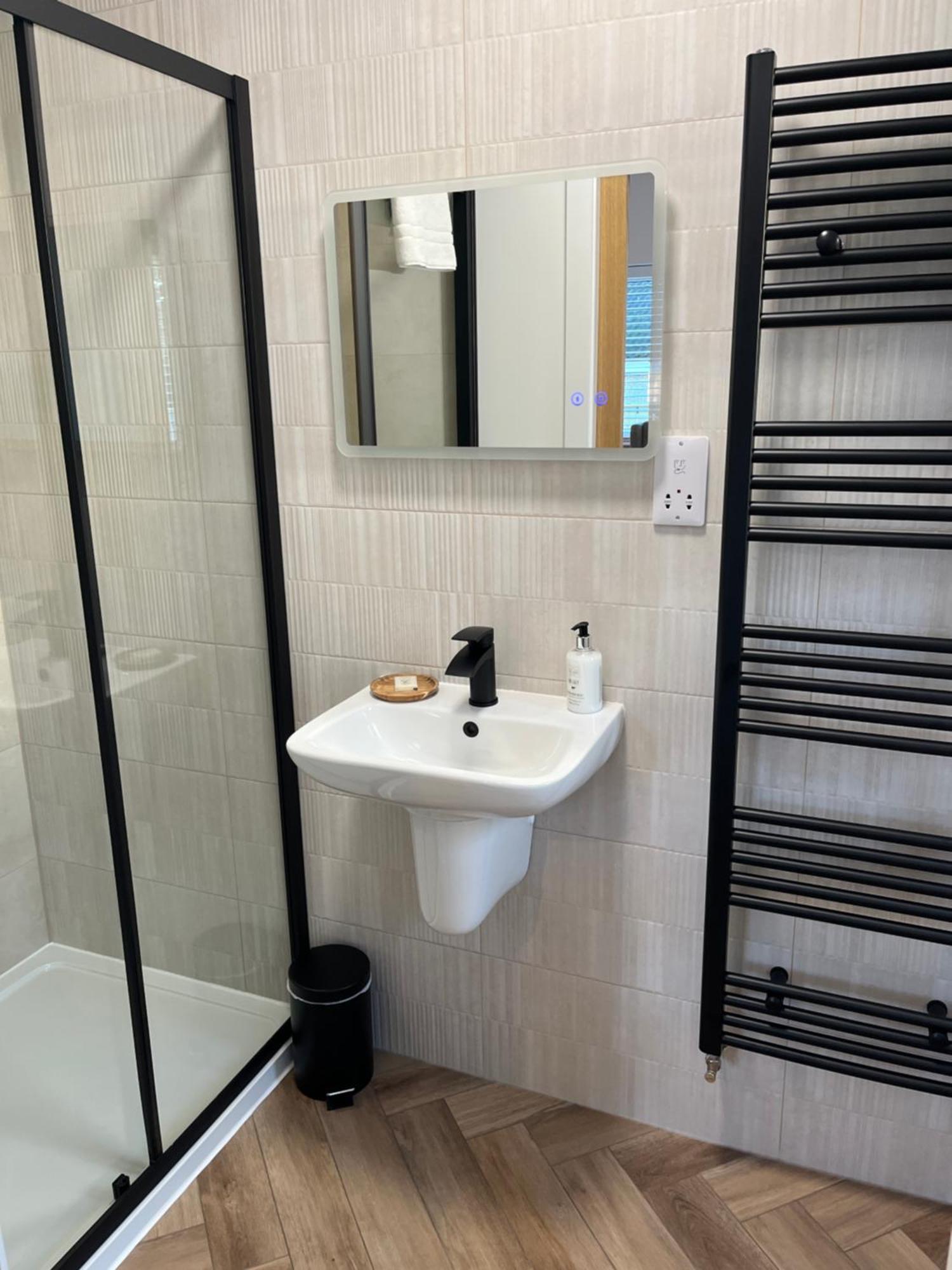 Thrumster Lodges - 3 Luxurious Self Catering Lodges On The Nc500, 2 With Hot Tubs Wick (Highlands) Luaran gambar