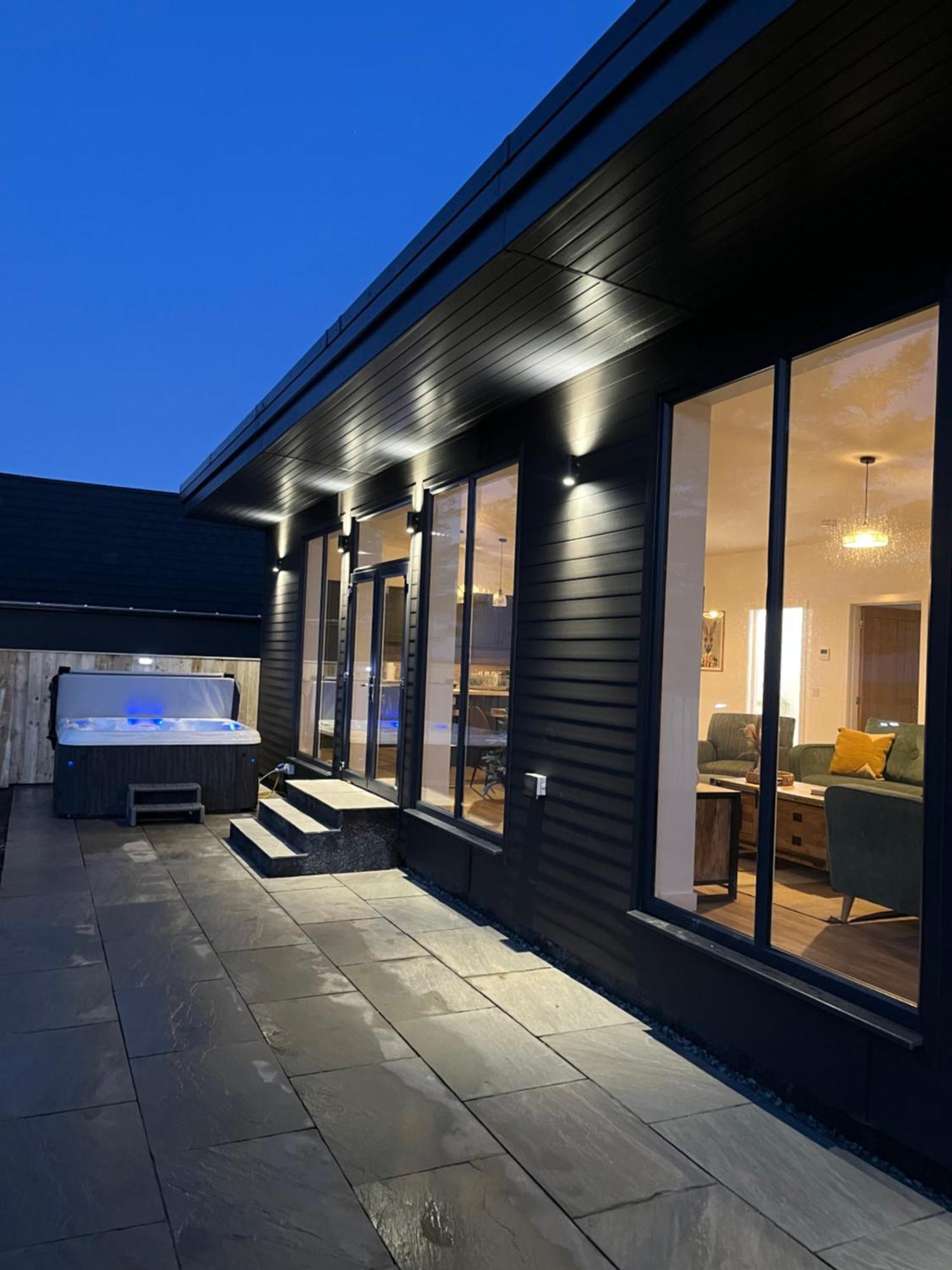 Thrumster Lodges - 3 Luxurious Self Catering Lodges On The Nc500, 2 With Hot Tubs Wick (Highlands) Luaran gambar